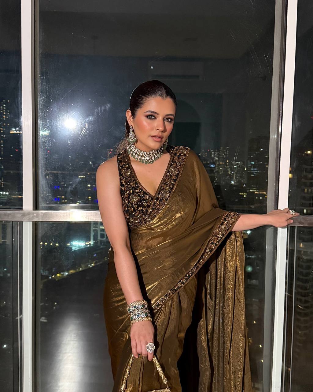 Women's Luxe Olive-Gold Silk Saree with Heavily Embellished Blouse & Border β Ideal for Evening, Wedding & Reception Wear